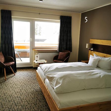 Wander- & Wellnesshotel Naegele Гехеншванд Екстер'єр фото